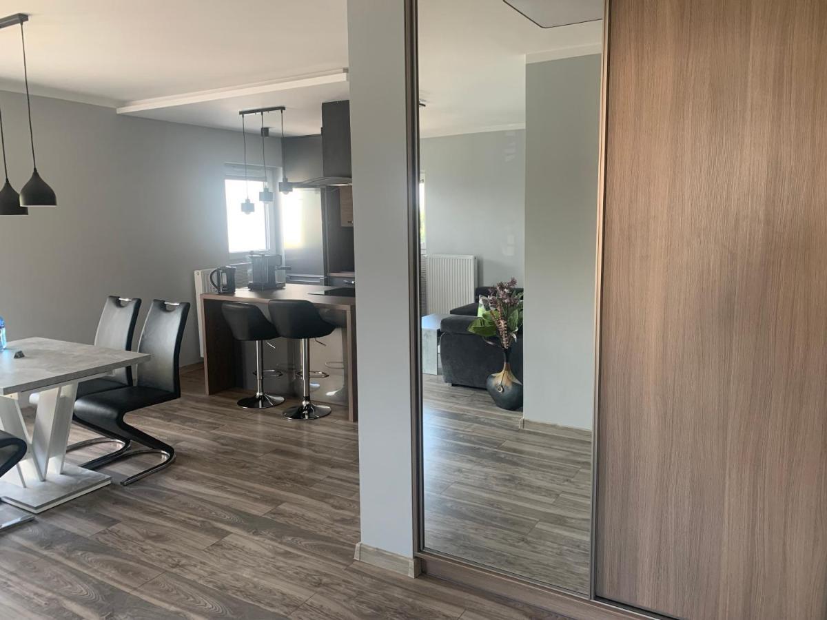 Klimatyzowany Apartament Z Miejscem Garazowym Гожув-Велькопольски Экстерьер фото